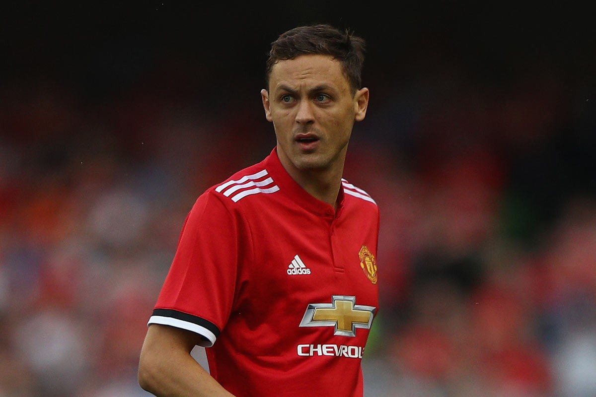 冰球比赛中 冰球比赛中